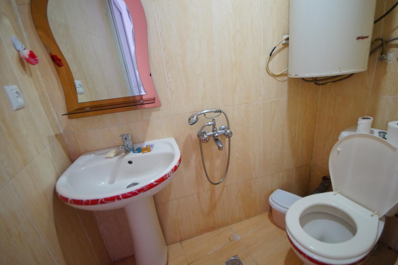 באטומי Hotel Belfast מראה חיצוני תמונה