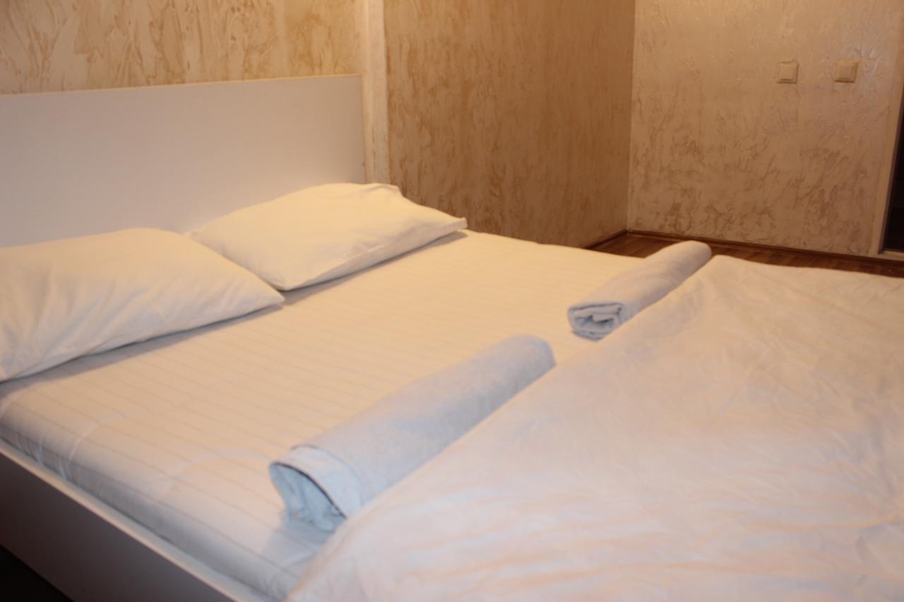 באטומי Hotel Belfast מראה חיצוני תמונה