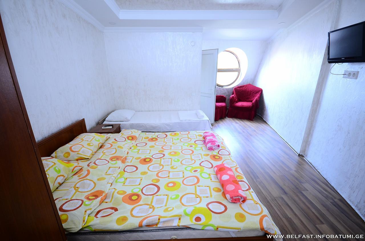 באטומי Hotel Belfast מראה חיצוני תמונה