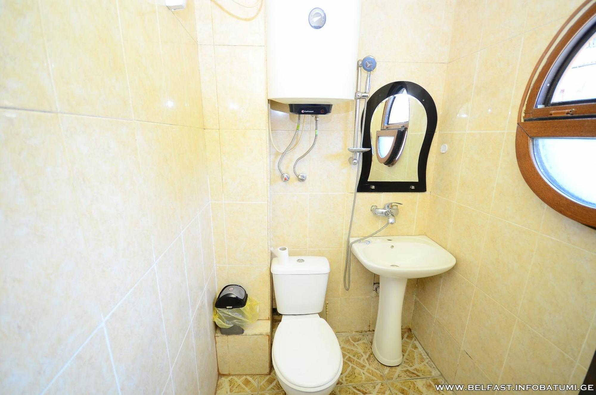 באטומי Hotel Belfast מראה חיצוני תמונה